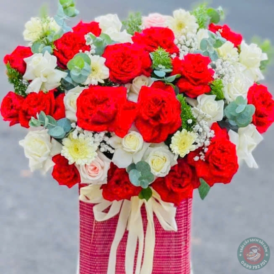 Giỏ hoa tươi 005